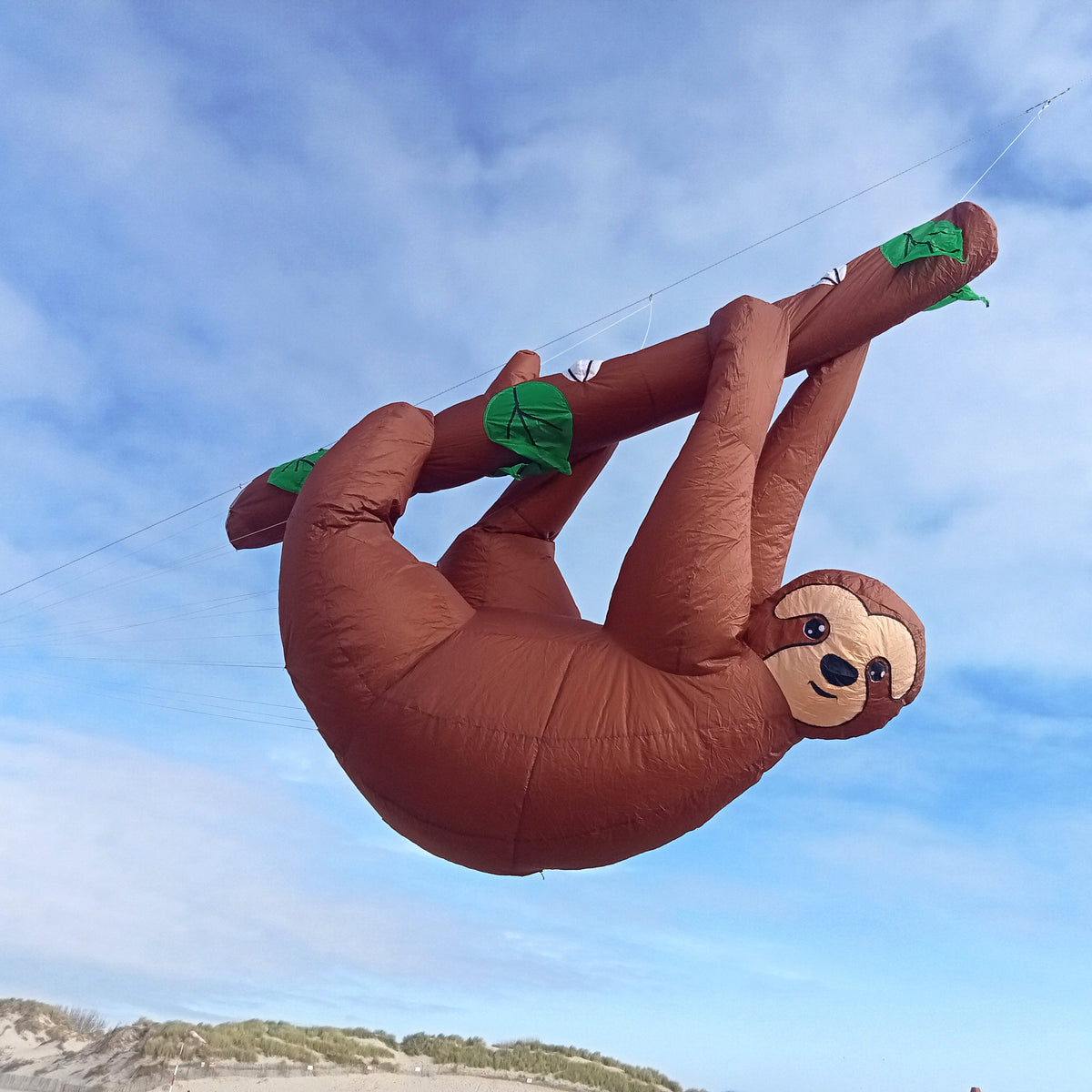 Sloth Kites 9KM 3m Sloth kite Line Laundry Pendant Soft Inflatable Show Kite for K ...